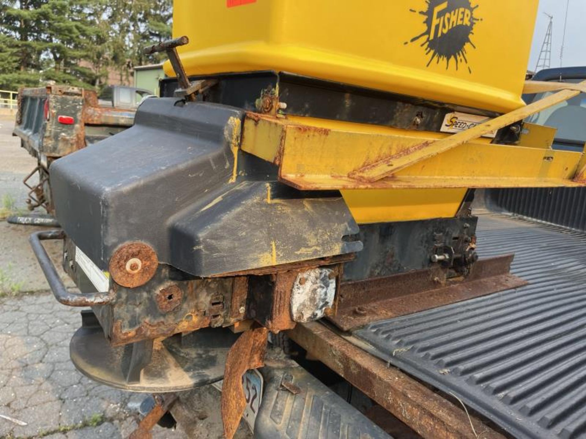Fisher speed caster 2 stage spreader 12V truck mounter SN: 205063 (Buyer responsible for disconnecti - Image 3 of 6
