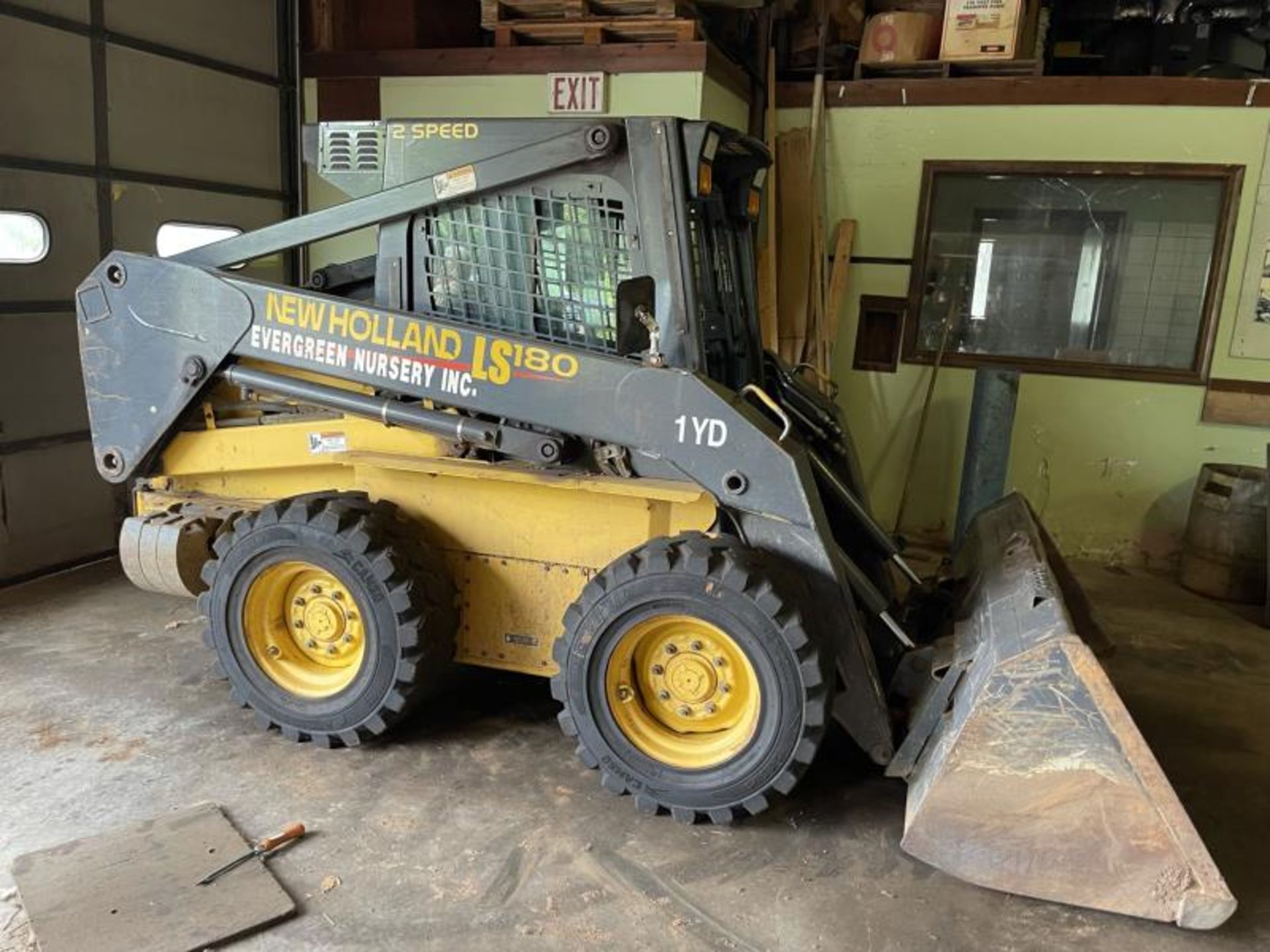 New Holland LS 180 2 speed super boom 3,047.2 hours