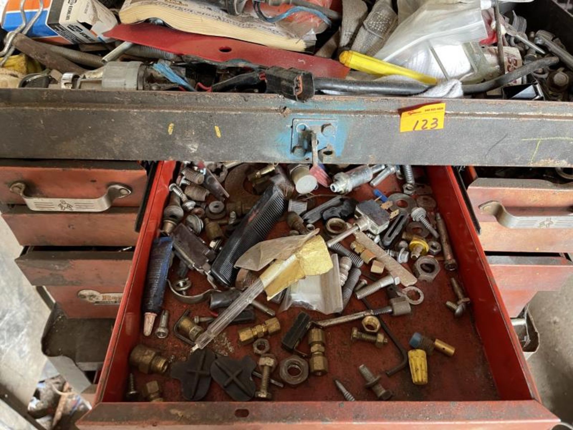Tool box with contents - Image 3 of 8