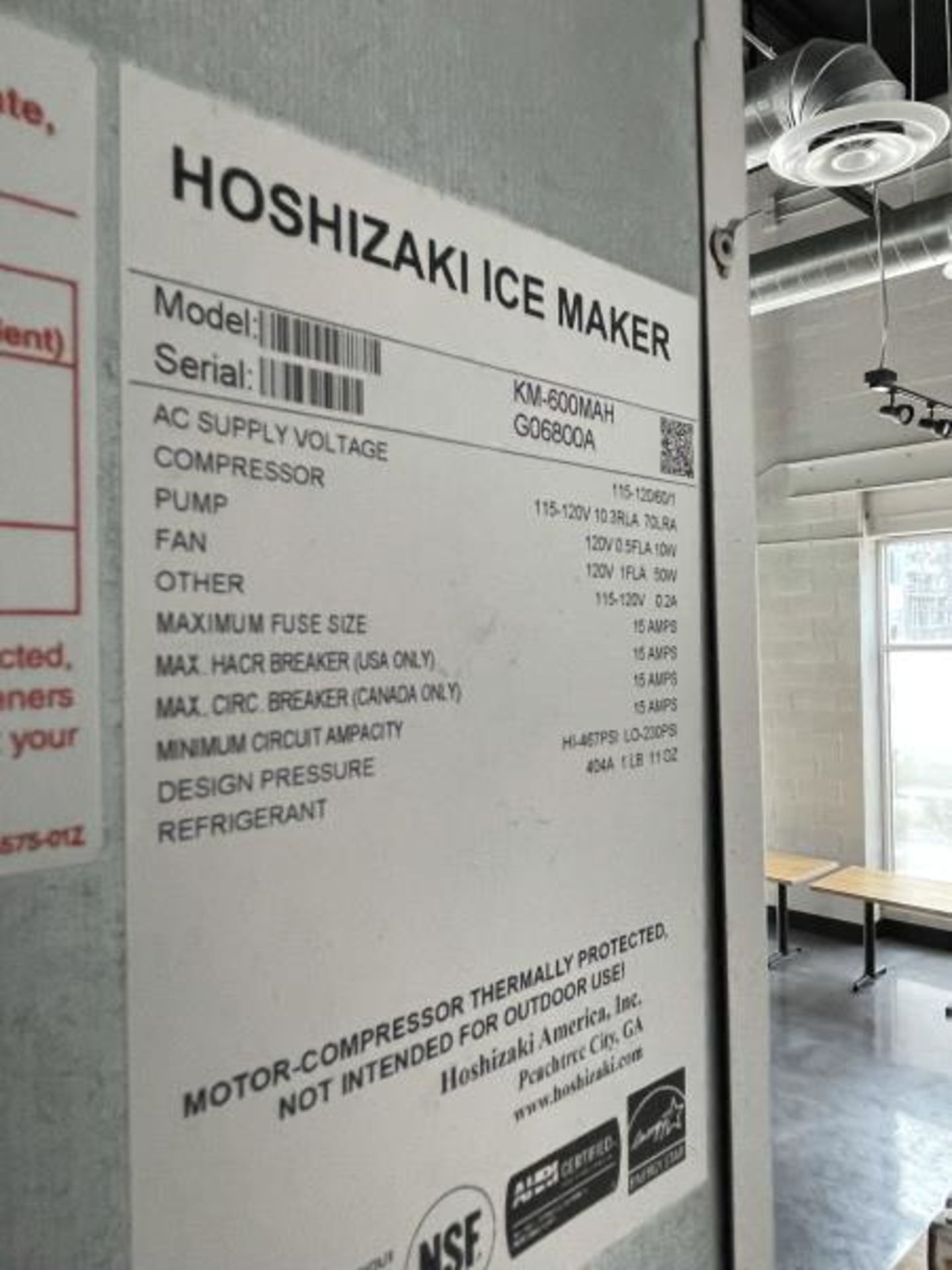 Hoshizaki ice machine, no storage, M: KM-600MAH, must be removed from the Coke machine base - Image 3 of 5