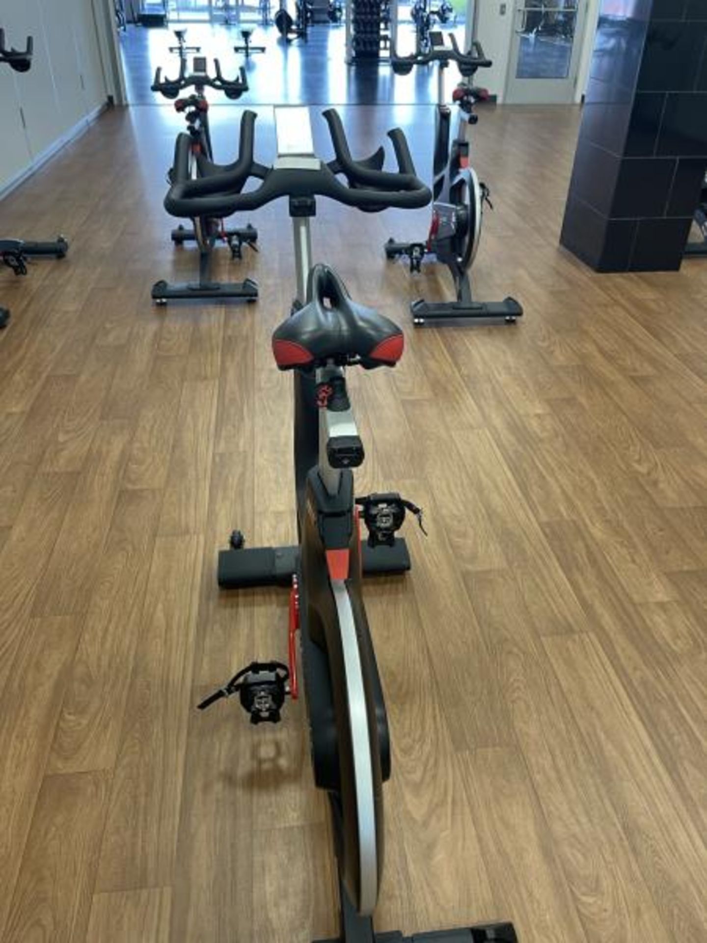 2018 Life Fitness IC7 Spin Bike M: IC-LFIC7B2-01 - Image 2 of 3