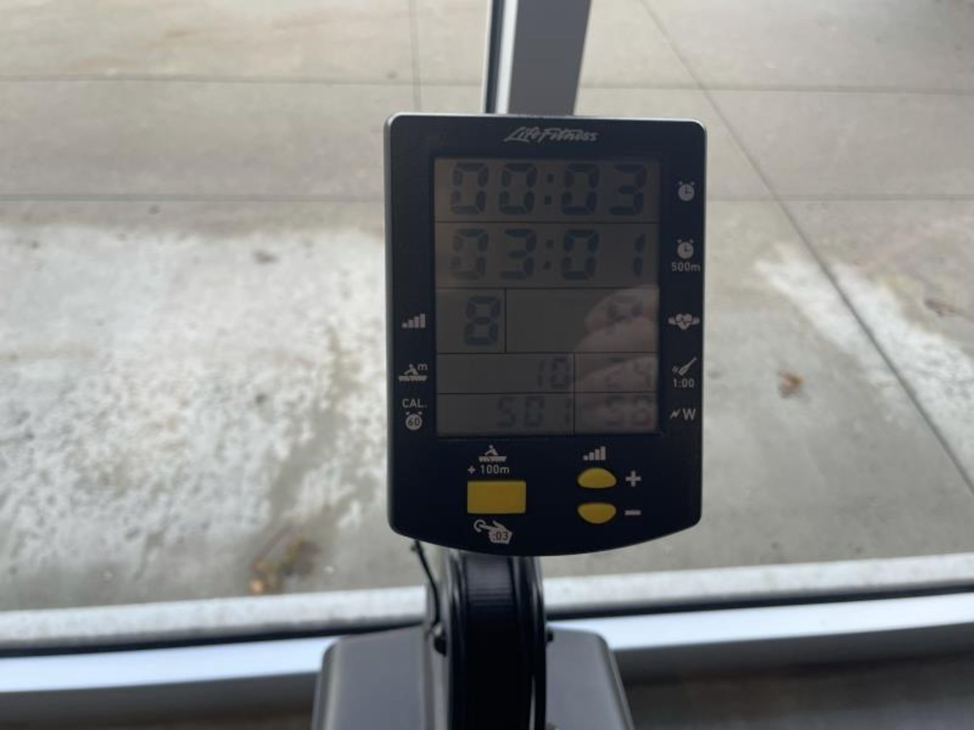 Life Fitness Rowing Machine M: GER-ALLLX-102 - Image 5 of 5