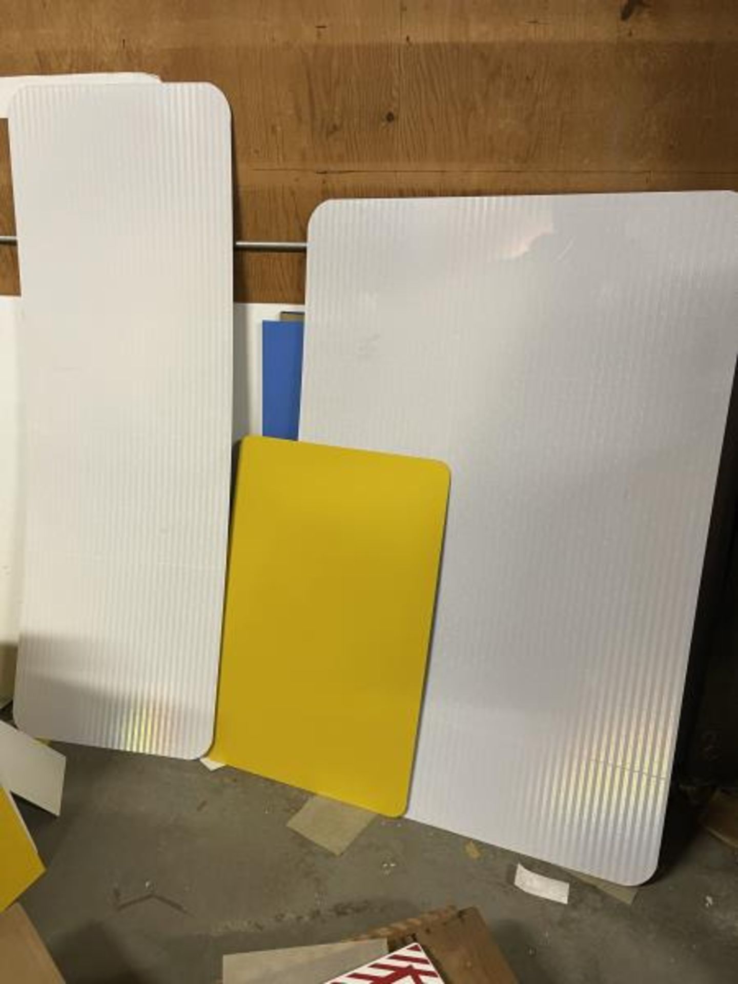 Aluminum Sign Blanks Six pcs. 6'X4' .080 with white reflective faceOne piece 4'X8' .080 with reflect - Image 9 of 13