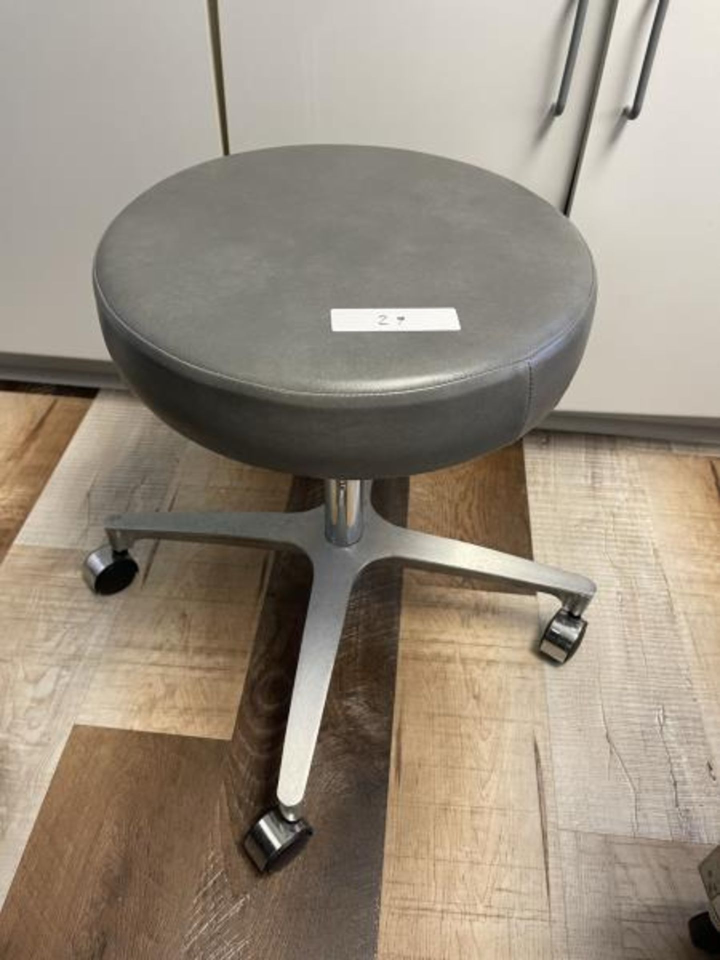 Dr's Exam Stool by Midmark, Model: 183-001