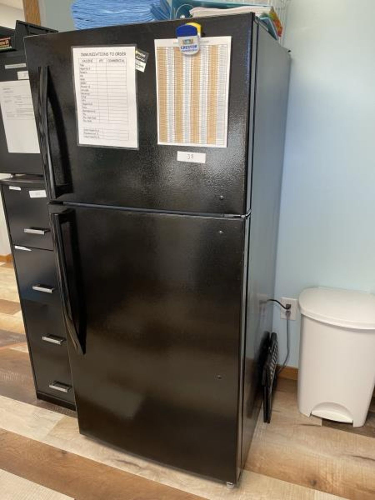 Black Enamel Refrigerator w/ VFC-5000-TP Sensor No Contents Included - Image 2 of 3