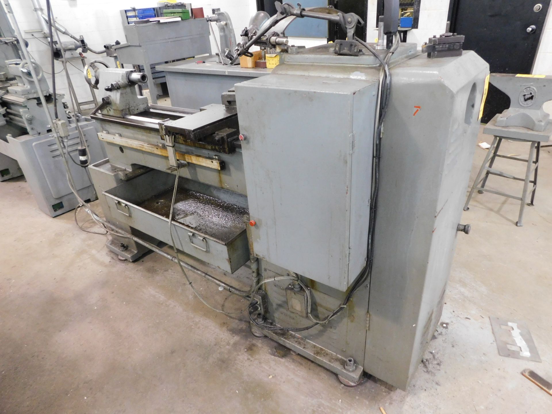 South Bend 400 16" x 36" Toolroom Lathe, SN 020230, with Anilam Wizard 411 2-Axis Digital Readout - Image 10 of 15