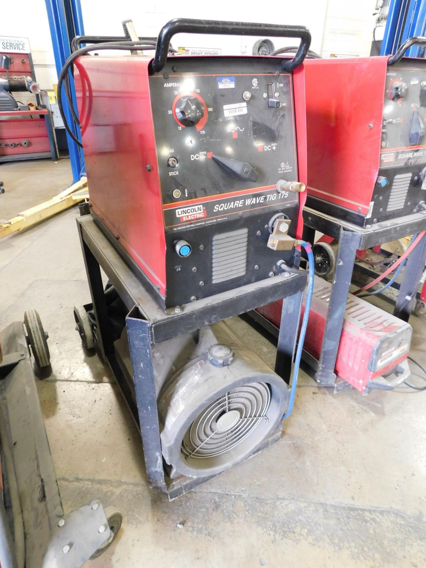 Lincoln Square Wave Tig 175, SN U1960610156 With Miller Coolmate 4 Chiller and Cart, 230V, 1 phs. - Image 2 of 4