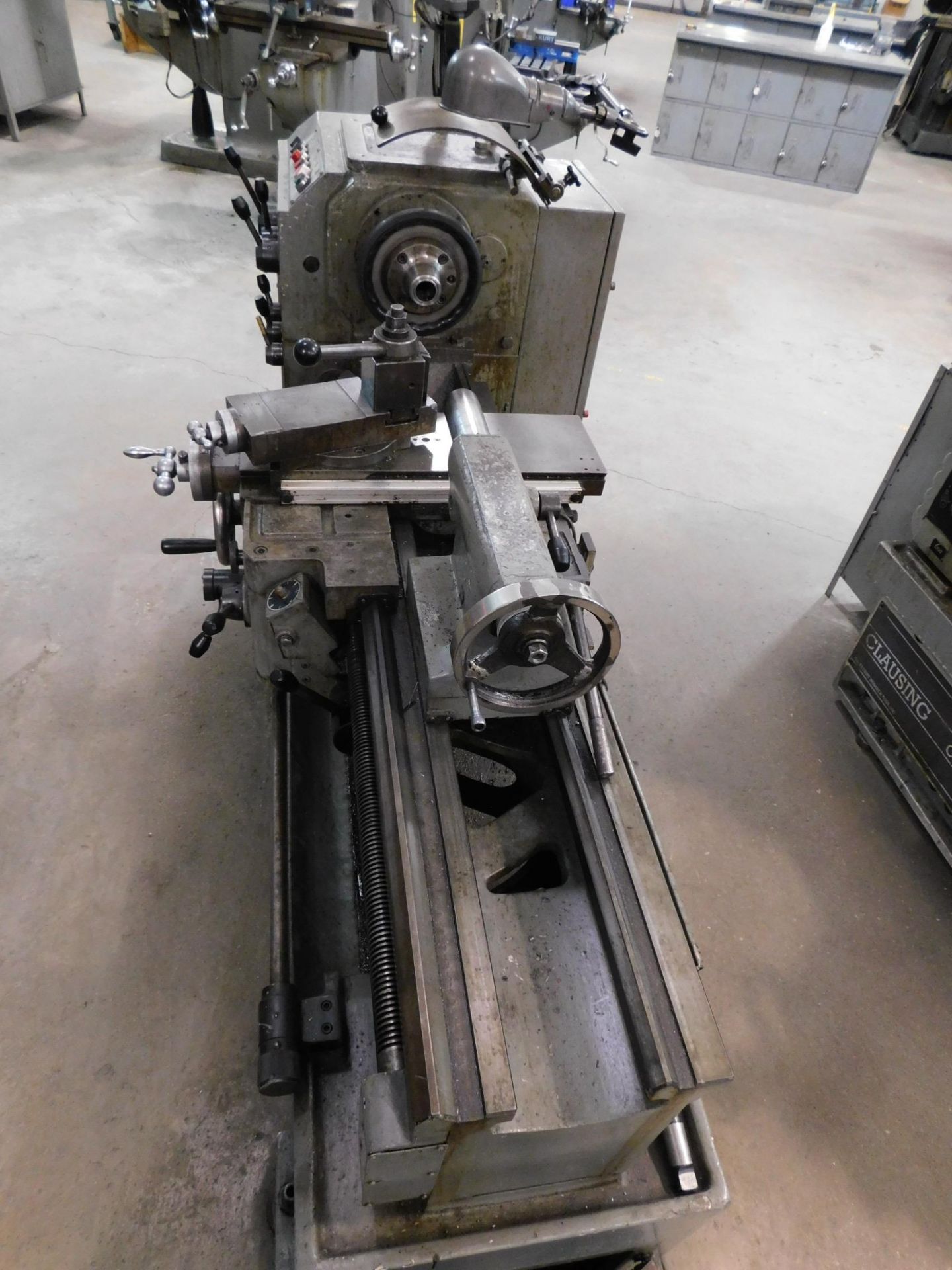 South Bend 400 16" x 36" Toolroom Lathe, SN 020230, with Anilam Wizard 411 2-Axis Digital Readout - Image 6 of 15