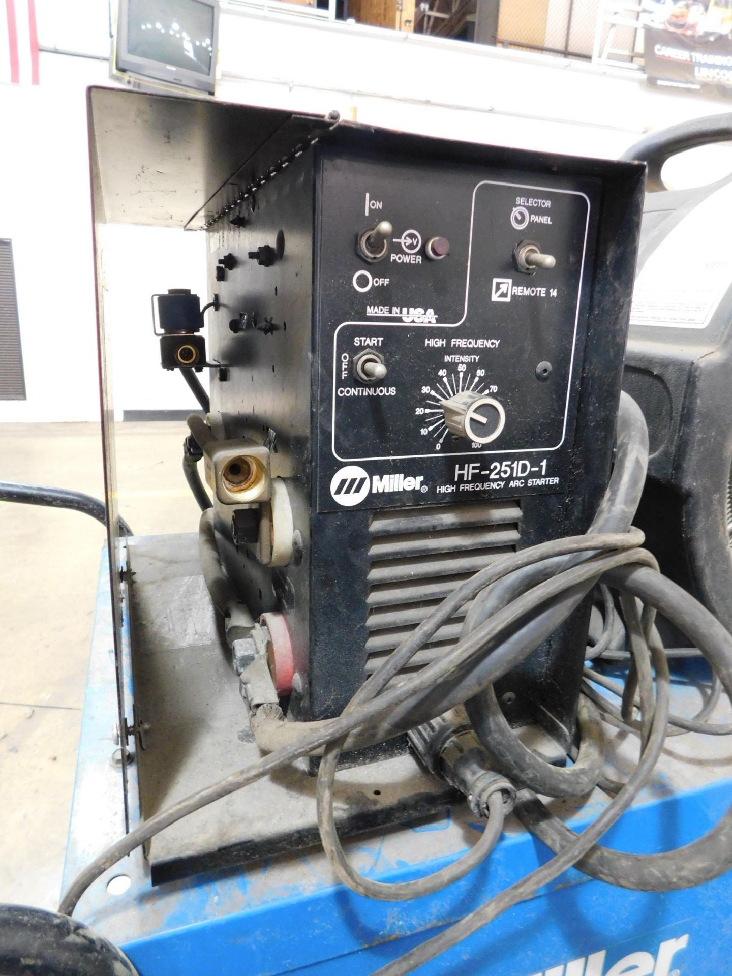 Miller Shopmaster Tig Welder, SN KK158754, 230V, 1 phs., with Miller HF-251D-1 Arc Starter, and - Image 2 of 5