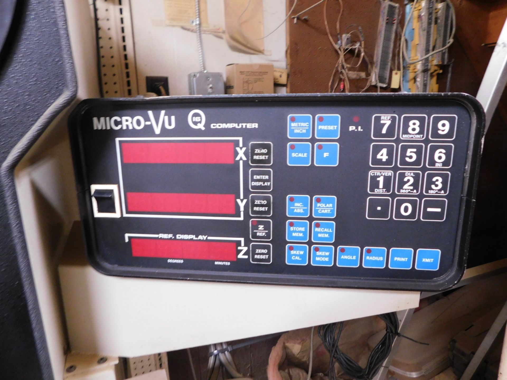 Micro-Vu Model H-14 Optical Comparator, SN 1368, Manual with Micro-Vu 16 Q Computer, 14" Screen - Image 3 of 7