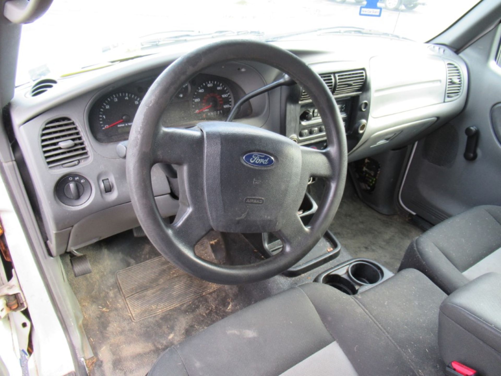 2009 Ford Ranger Pickup, VIN 1FTYR10D39PA15064, Regular Cab, Automatic, AC, AM/FM, Cap ,Started with - Image 19 of 22