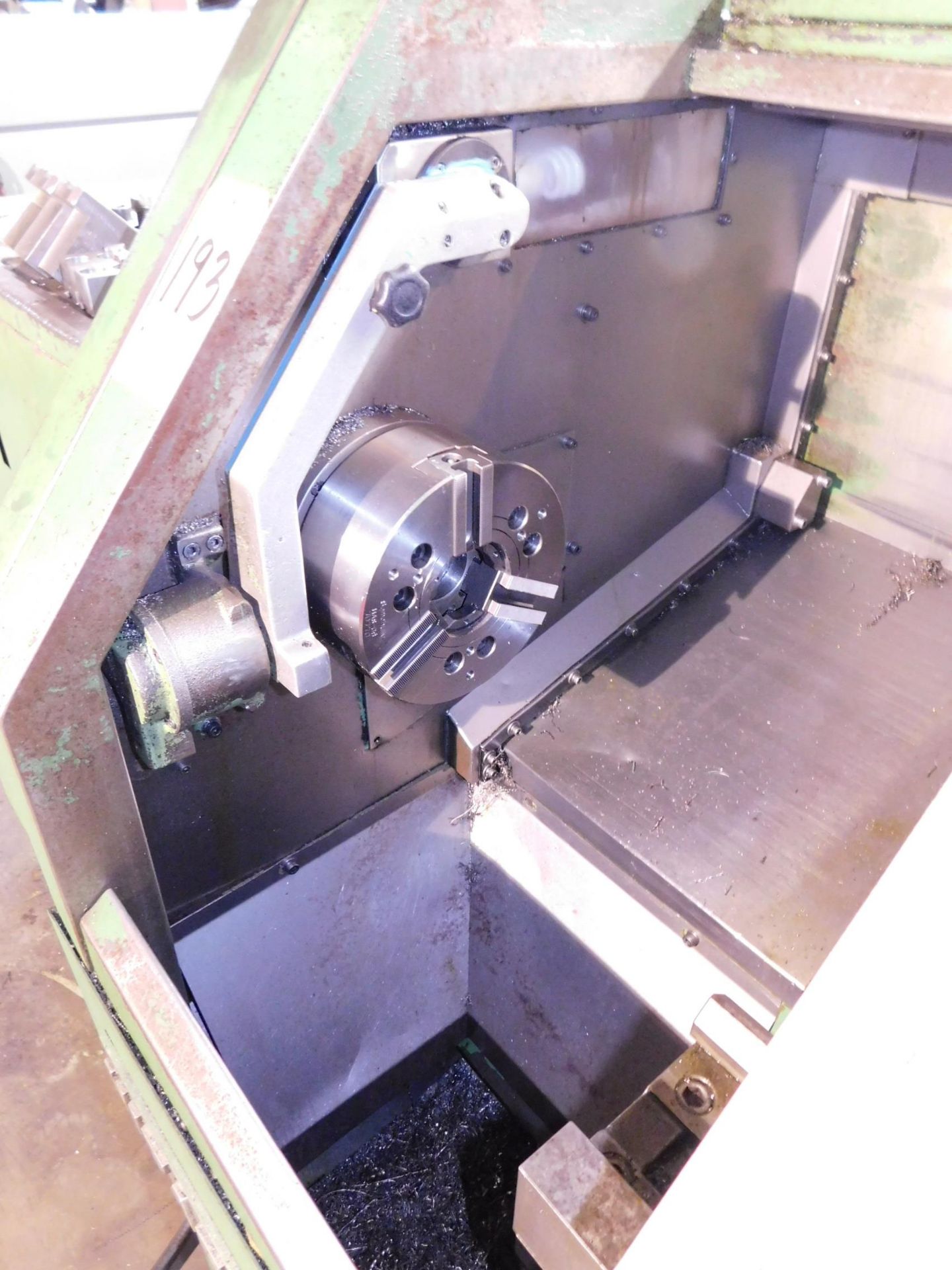 Hitachi Seiki Model HT-20 CNC Turning Center, s/n 22221SC, Seicos/Yasnac CNC Control, 8" 3-Jaw - Bild 3 aus 10