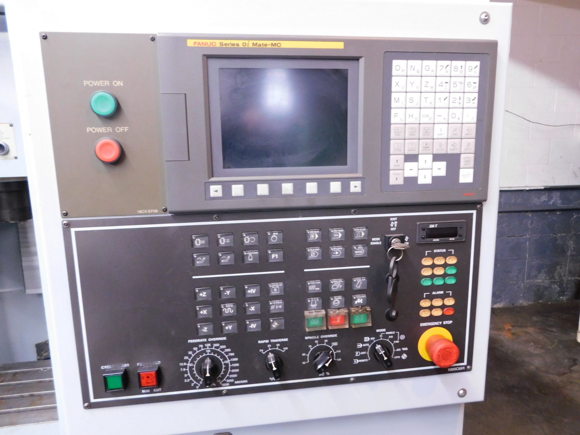 Sharp Model SV-2412 CNC Vertical Machining Center, s/n 4100560, New 2006, Fanuc 0i CNC Control, 12 - Bild 2 aus 12