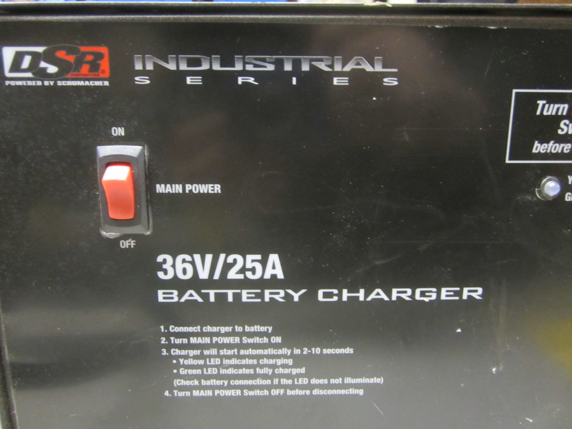 DSR Industrial Series 36V/25A Battery Charger, 110/1/60 - Image 2 of 3