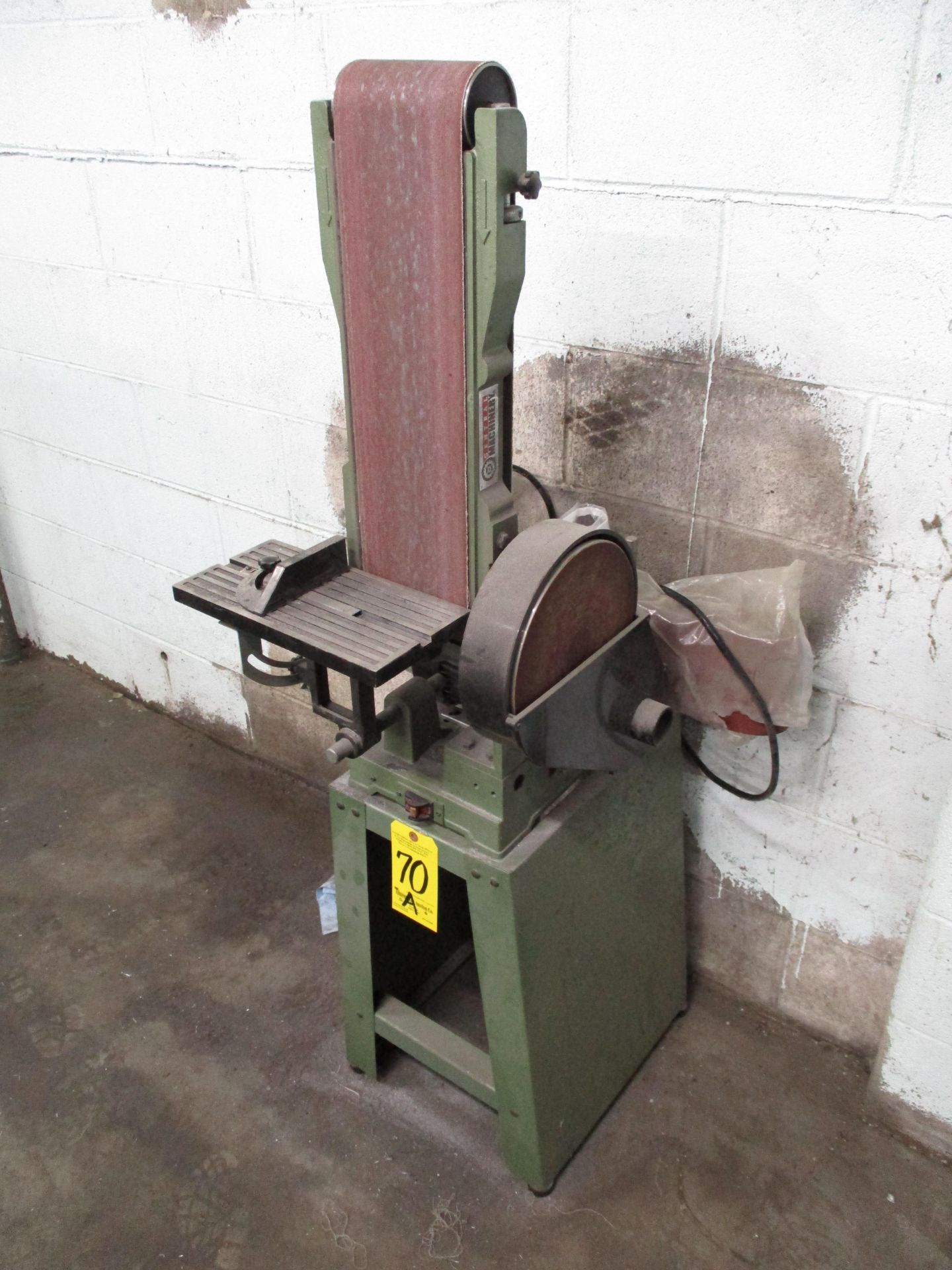 Central Machinery 6" Belt/9" Disc Sander, 110/1/60 AC