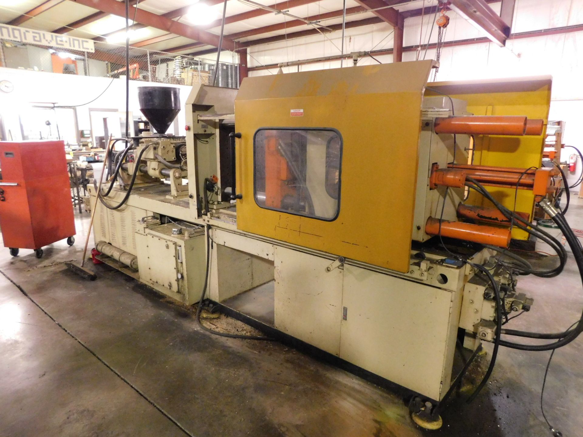 TMC Model TMC-150 Plastic Injection Molding Machine, s/n 880530, New 1988, 150 US Tons, 9.26 Oz. - Image 7 of 7