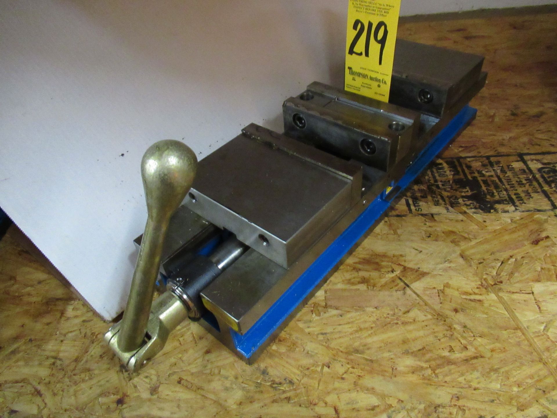 Kurt DL640 Double Lock 6" Vise