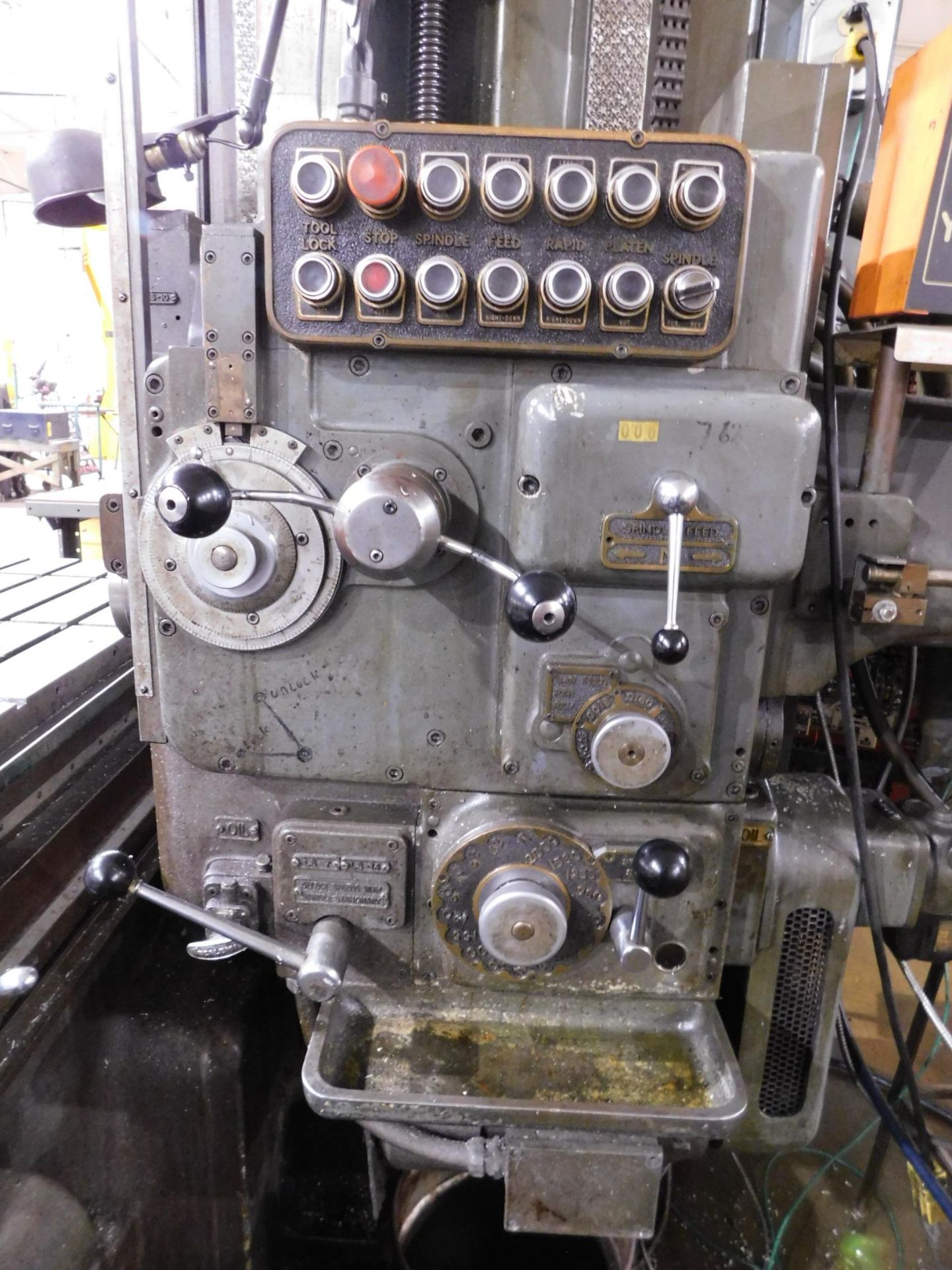 Devlieg 2B-36 Spiramatic Jig Mill, s/n 4-14151, 2 1/2" Spindle, 40 Taper, 24" X 36" Table, 24" - Image 4 of 7
