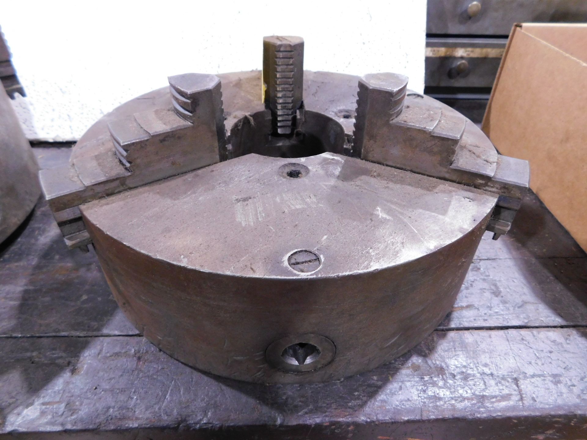 10 1/2" 3-Jaw Chuck