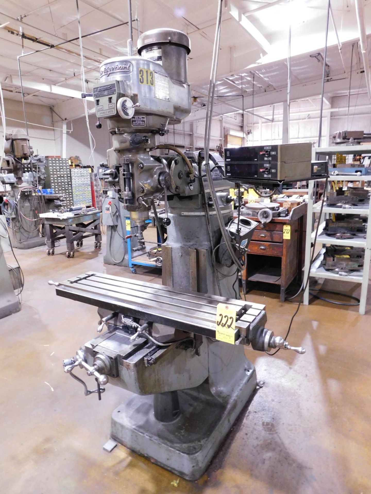 Bridgeport Series I, 2 HP Vertical Mill, s/n BR251383, 9" X 42" Table, Sony D.R.O. - Image 2 of 7