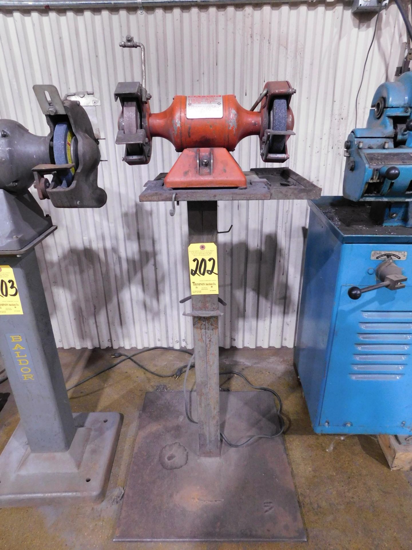 Baldor 6" Double End Pedestal Grinder, 110/1/60