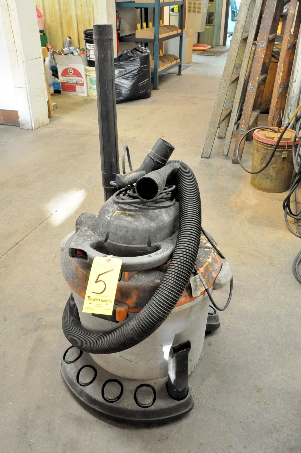 6.5-HP Shop Vacuum with Attachments