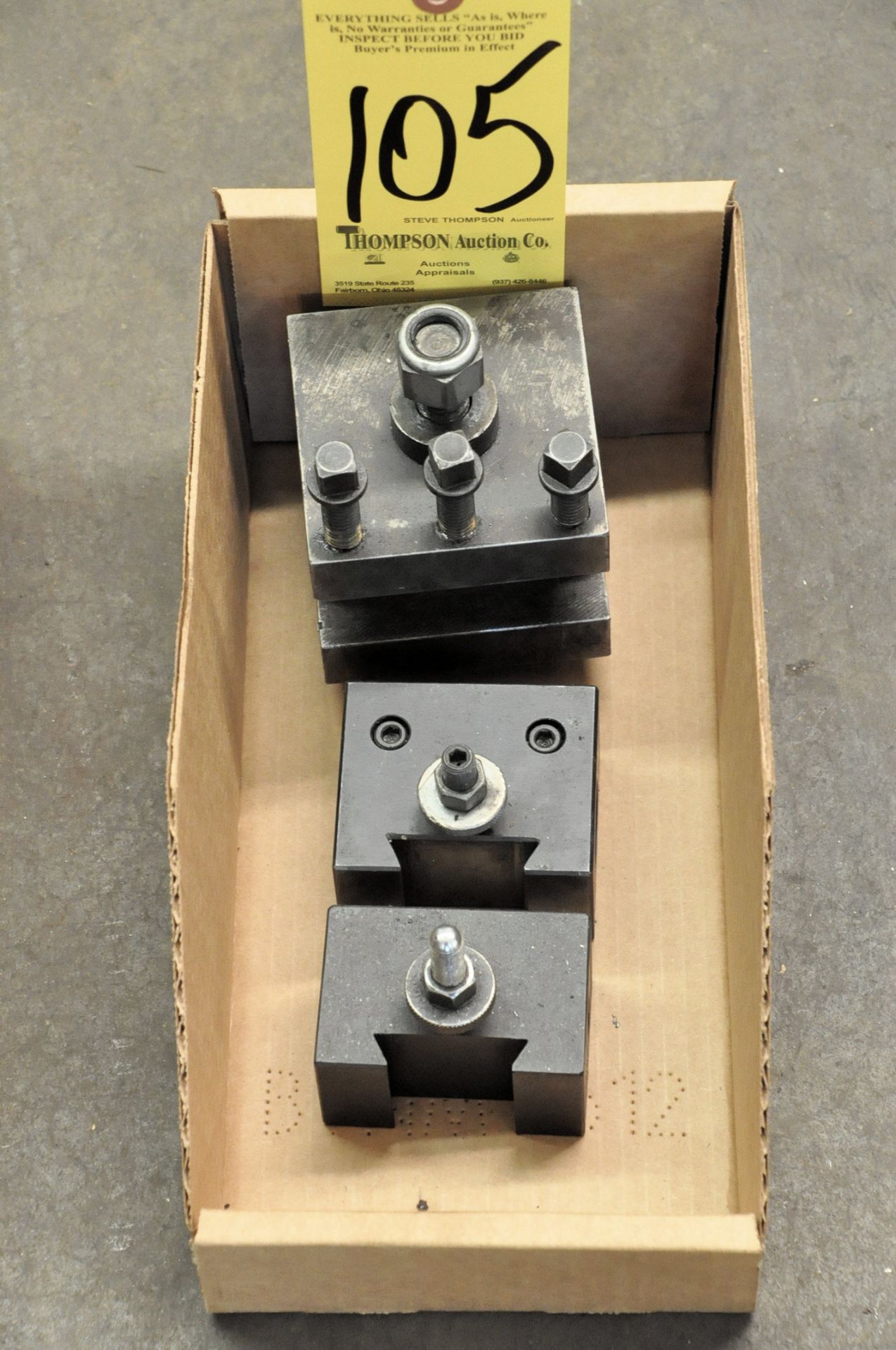 Single Post Tool Post with (2) Holders in (1) Box
