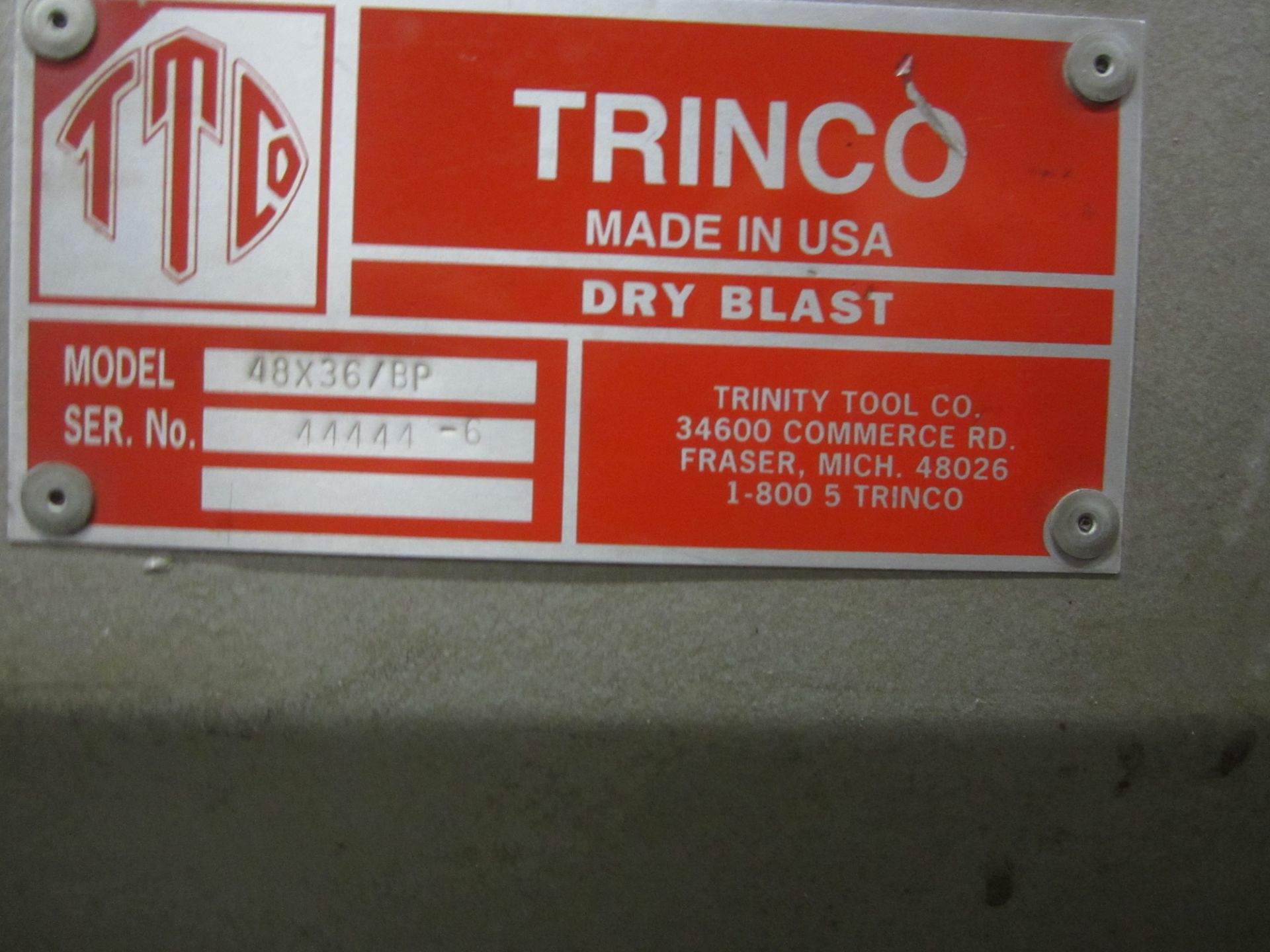 Trinco Model 48X30BP Sand Blast Cabinet, s/n 44444-6, Reclaimer - Image 4 of 4