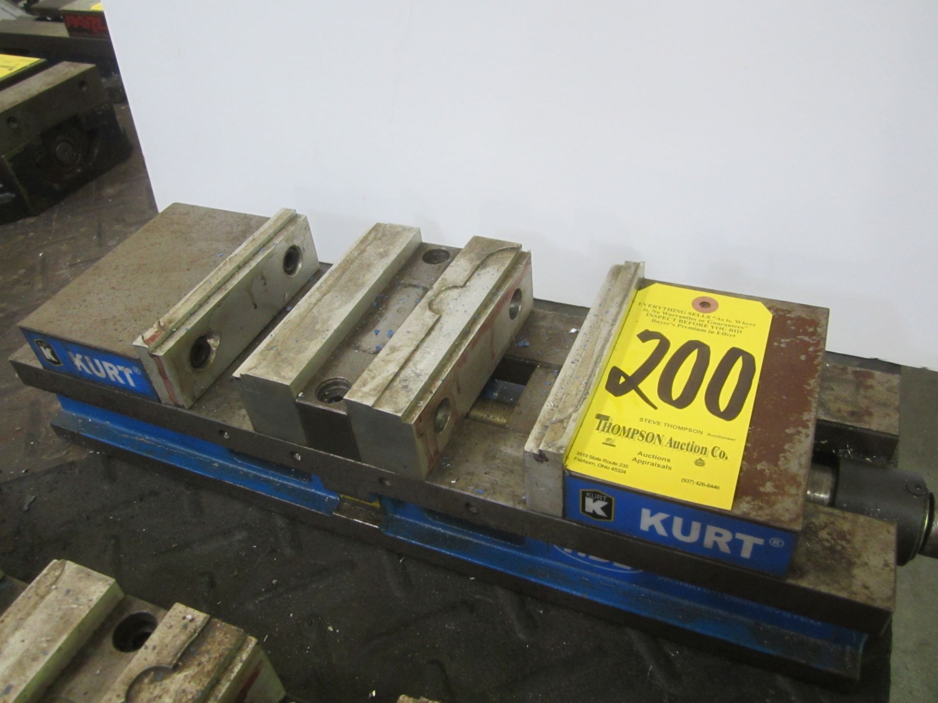 Kurt 6" Dual Mill Vise