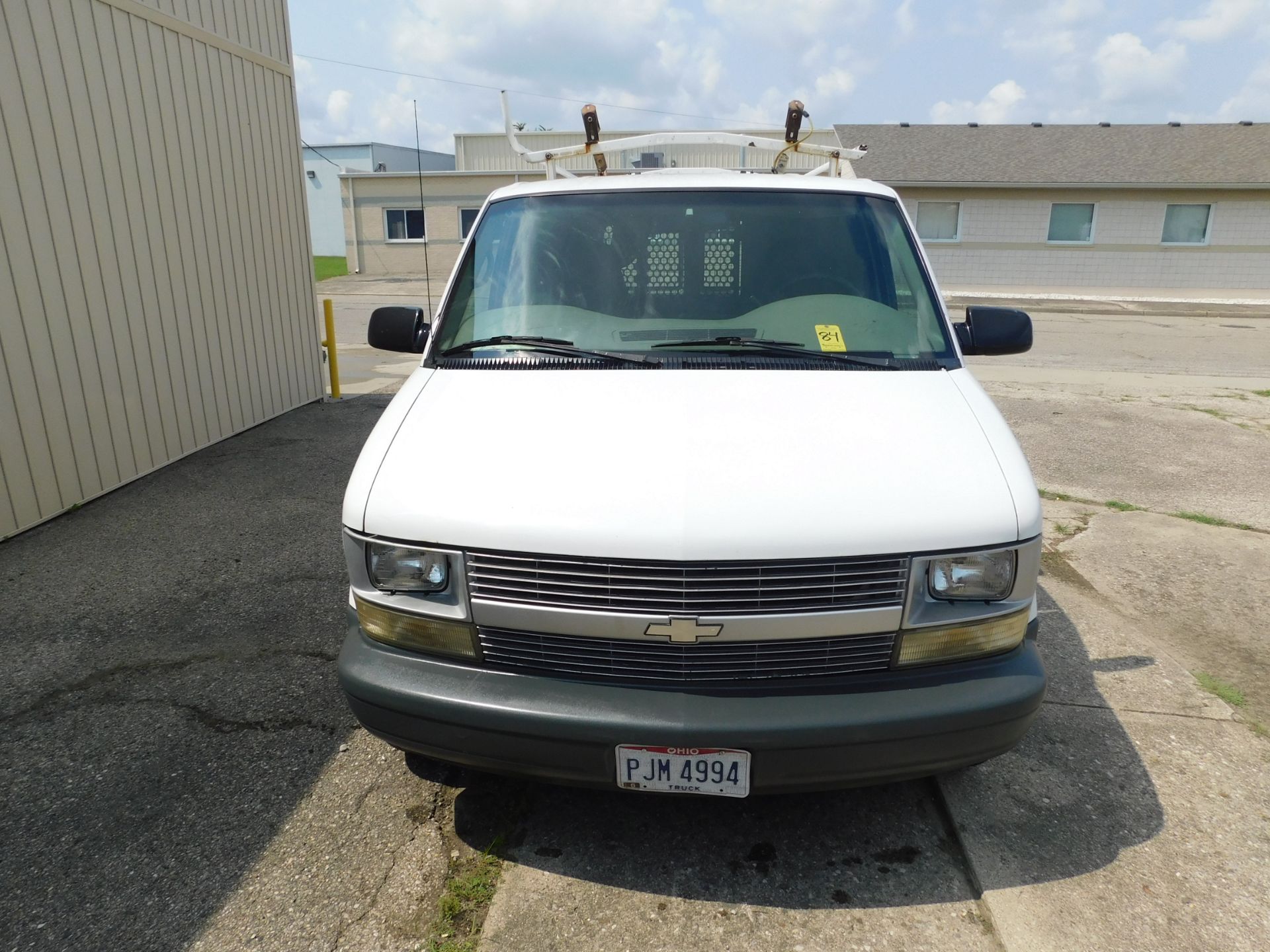 2000 Chevrolet Astro Van, approx, 175,000 miles - Image 4 of 10