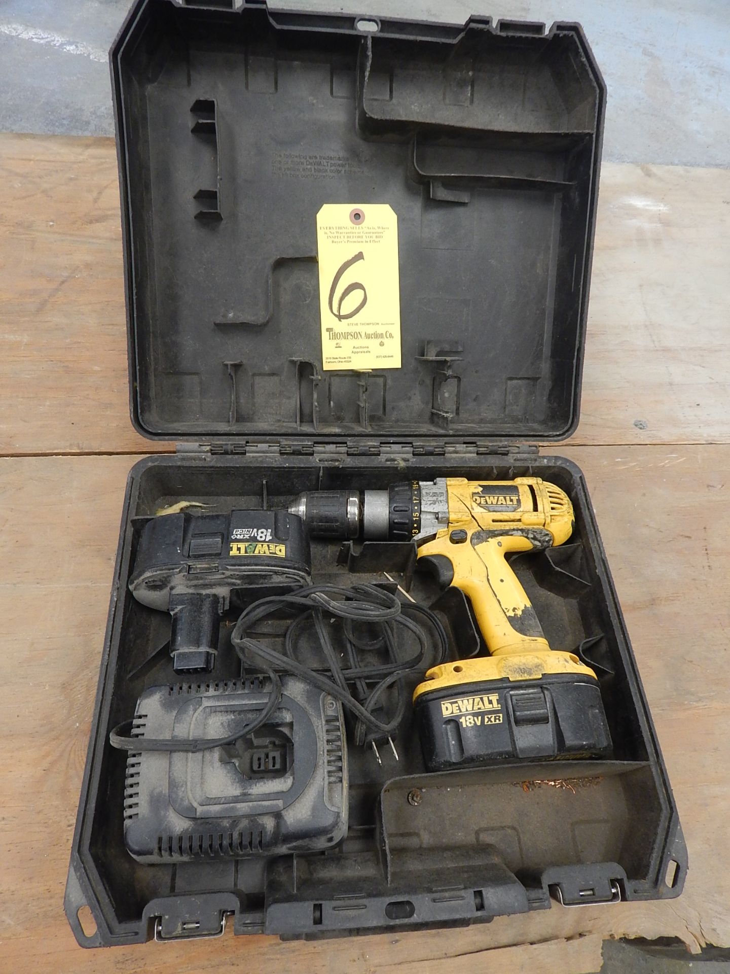 Dewalt 18 Volt Drill with Charger and Battery