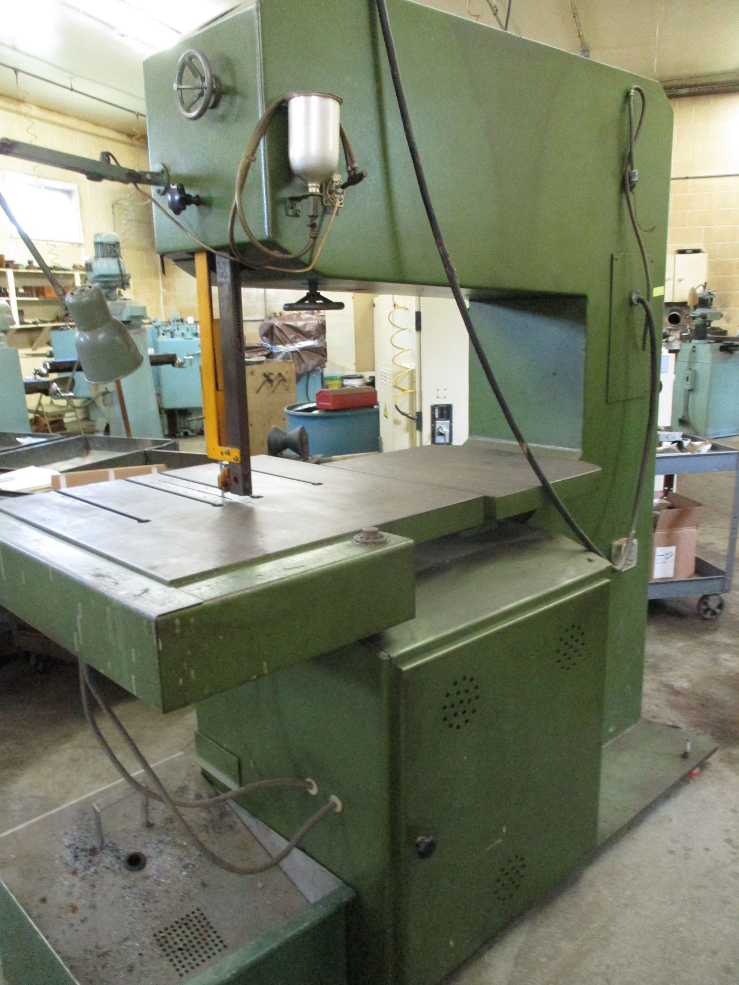 Jaespa Model AS-10 Vertical Band Saw, s/n 85-8993, 40" Throat, Hydraulic Table Feed, Blade Welder - Image 3 of 9