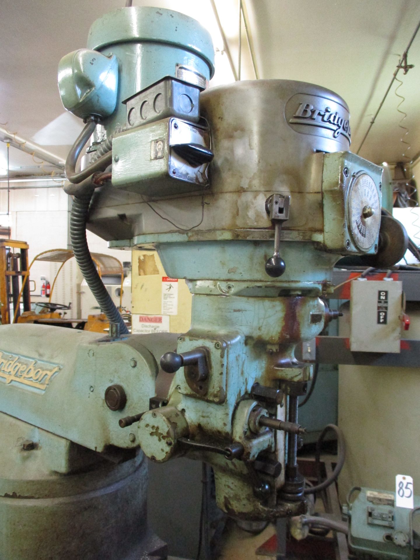 Bridgeport 1 1/2 HP Variable Speed Vertical Mill, s/n 12BR158941, 9" X 42" Table, Table Power - Image 6 of 7