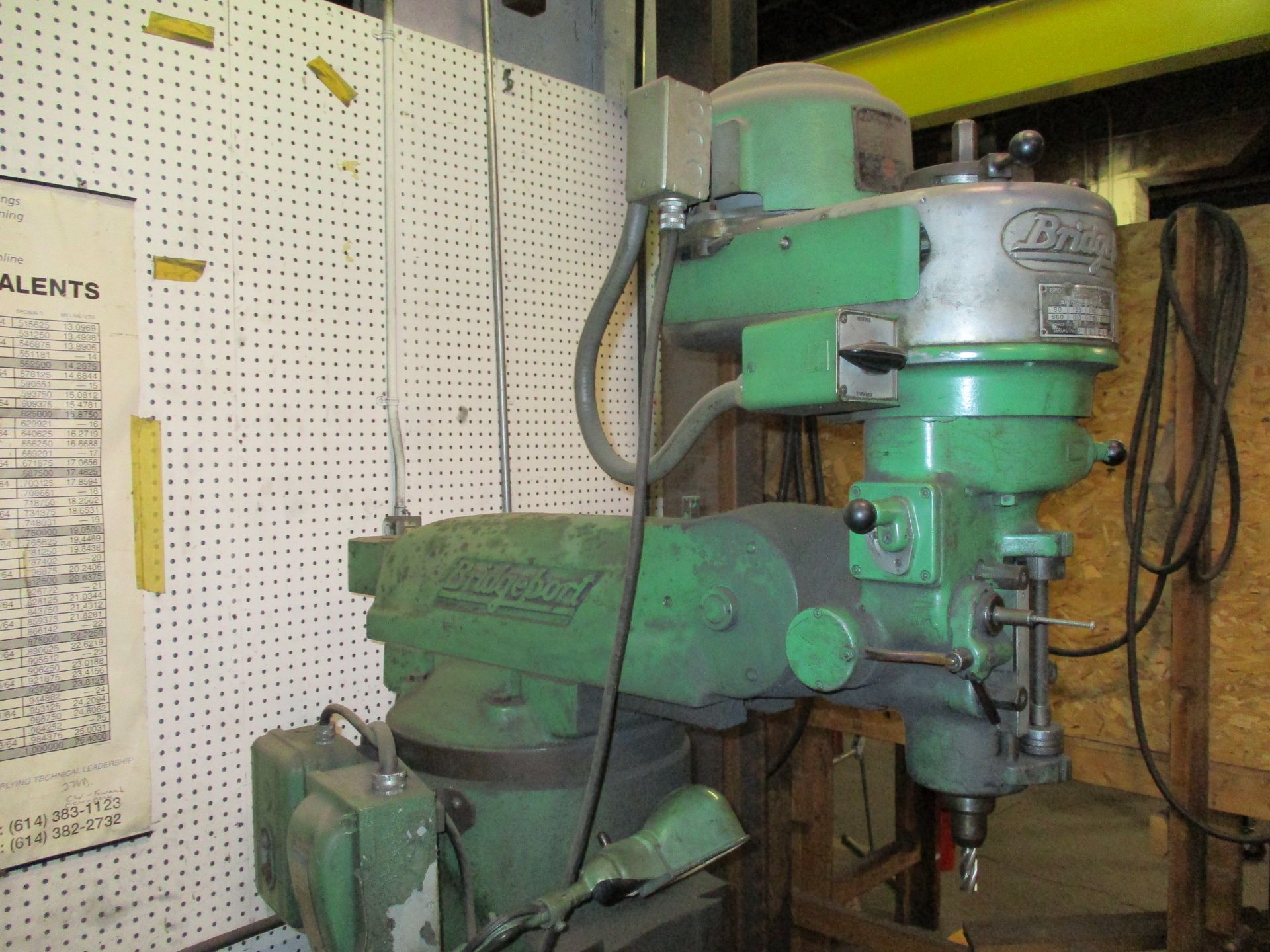 Bridgeport 1 HP Step Pulley Vertical Mill, SN 12BR76184, 9" x 42" Table, Table Powerfeed, 6" Mill - Image 8 of 8