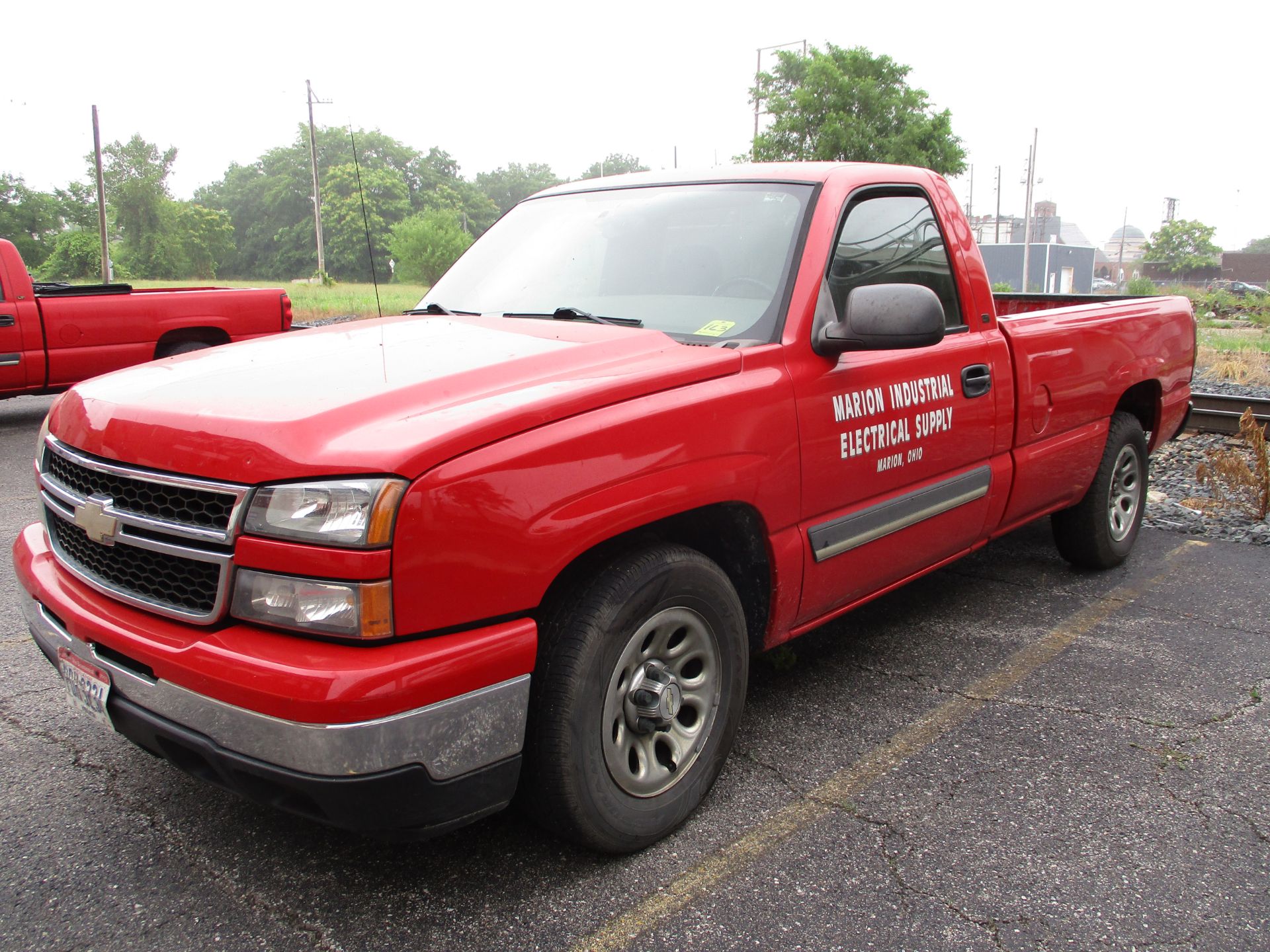 2006 Chevrolet Silverado 1500 LT Pickup, VIN 1GCEC14T46E140572, Regular Cab, Automatic, AC, 8'