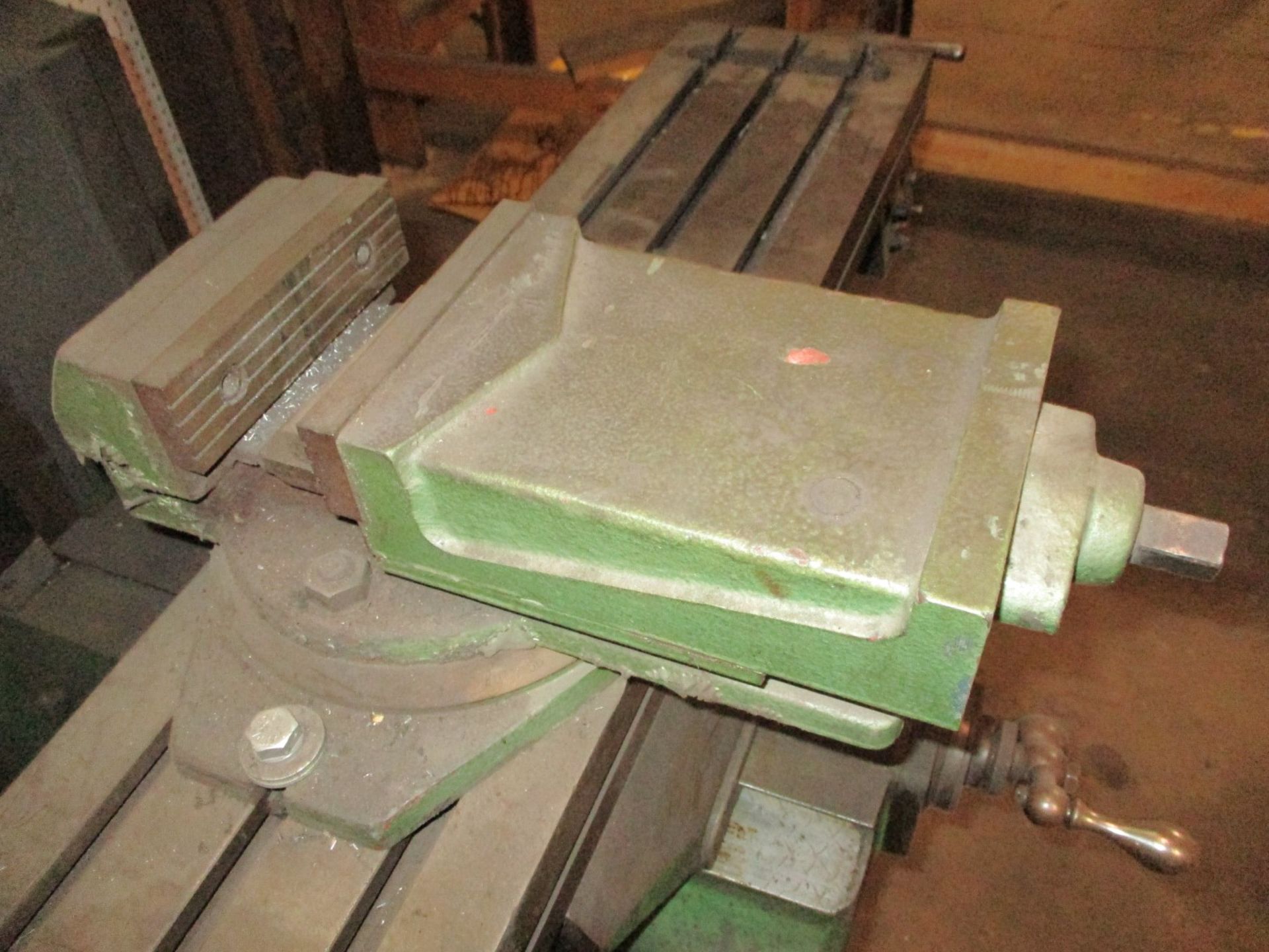 Bridgeport 1 HP Step Pulley Vertical Mill, SN 12BR76184, 9" x 42" Table, Table Powerfeed, 6" Mill - Image 2 of 8