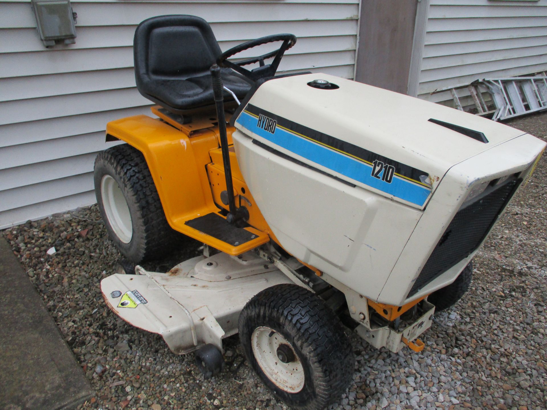 Cub Cadet Model 1210 Hydro Riding Lawn Mower, s/n 784497, 44" Mowing Deck, Newly Rebuilt Engine, - Image 2 of 7