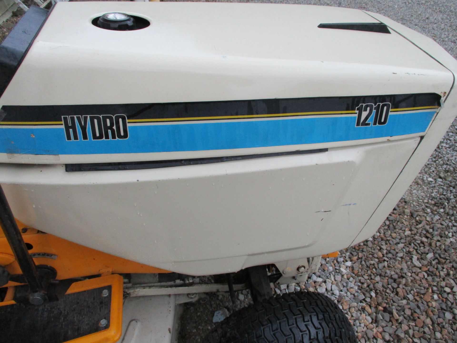 Cub Cadet Model 1210 Hydro Riding Lawn Mower, s/n 784497, 44" Mowing Deck, Newly Rebuilt Engine, - Image 6 of 7