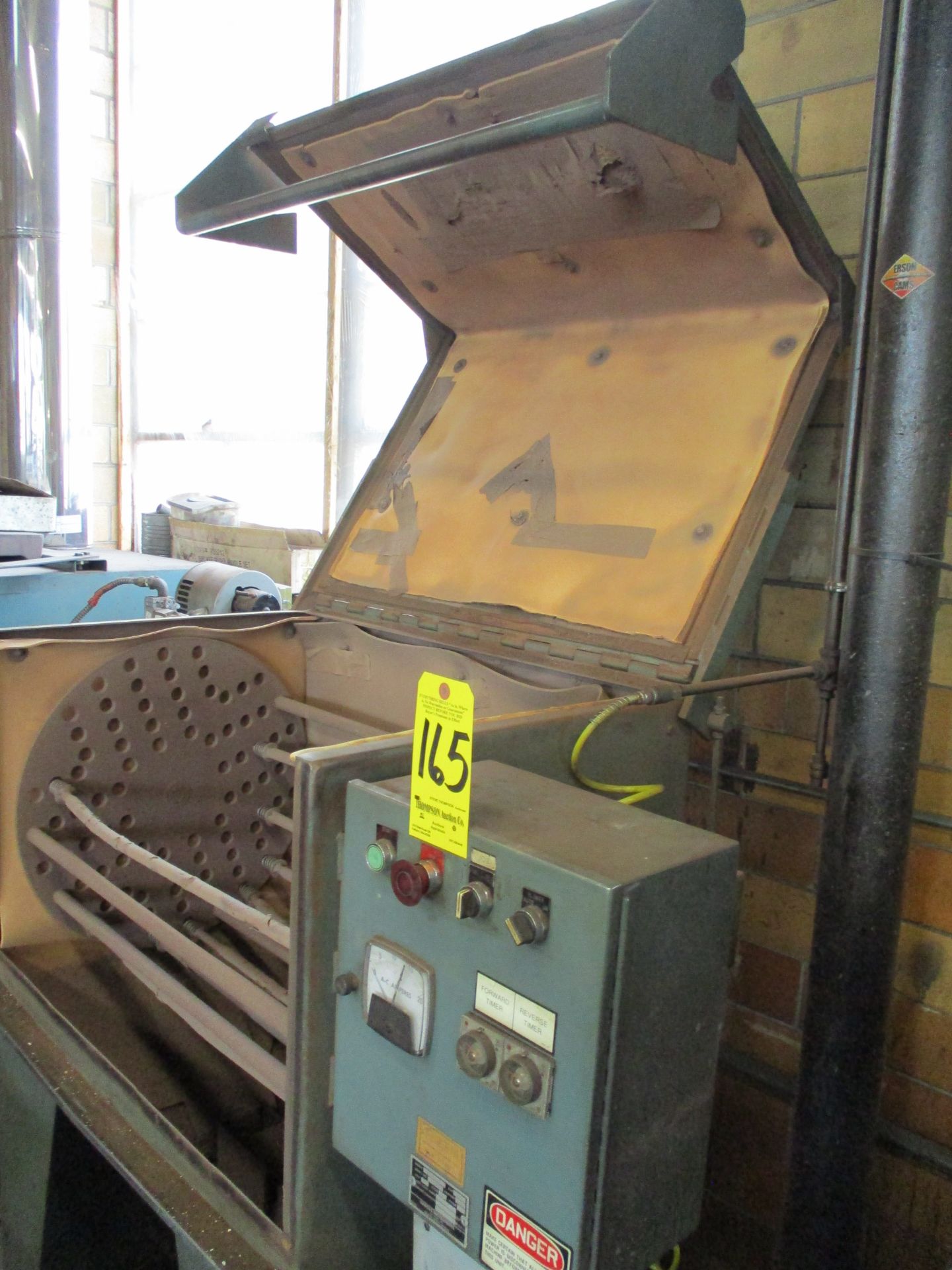 Kansas Instrument Model AB-502B Shot Blast Machine, SN 26678, with Dust Collector, 230V, 1 phase - Image 7 of 9