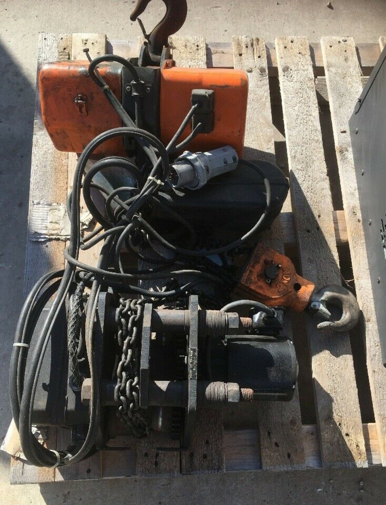 Jet Electric Chain Hoist 2 Ton 2RS-3-10/10 ft lift W/ 2 Ton CM Railstar Power Trolley