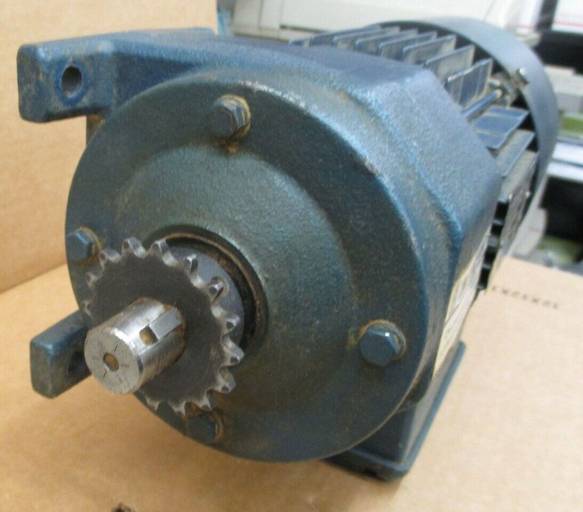 SEW-EURODRIVER 32DT71C4BM605HR .33HP 1720:274 RPM GEAR MOTOR - Image 4 of 5