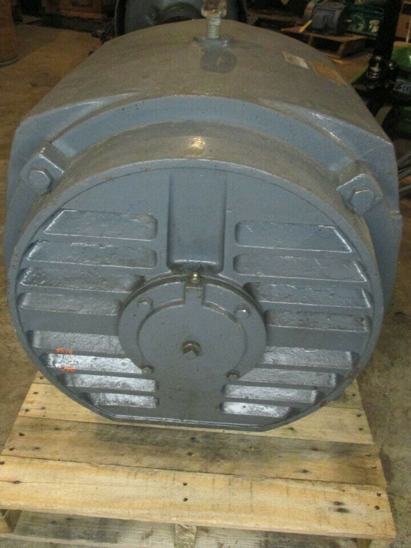 US 200HP 3600Rpm 460V Frame 444TS Electric Motor - Image 3 of 6
