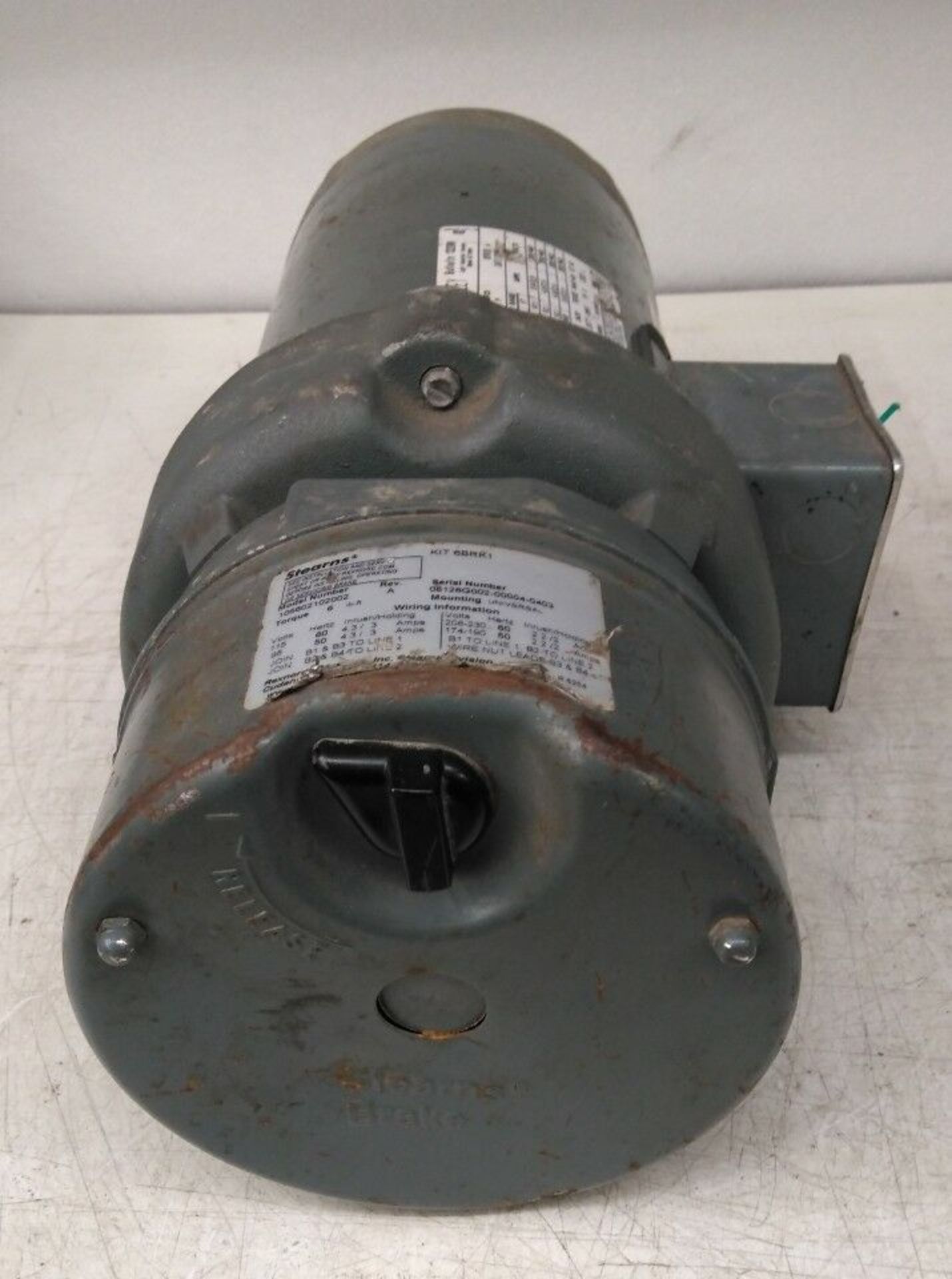 Allen Bradley Bulletin 1329M 2 HP motor with Stears Brake kit - Image 3 of 6