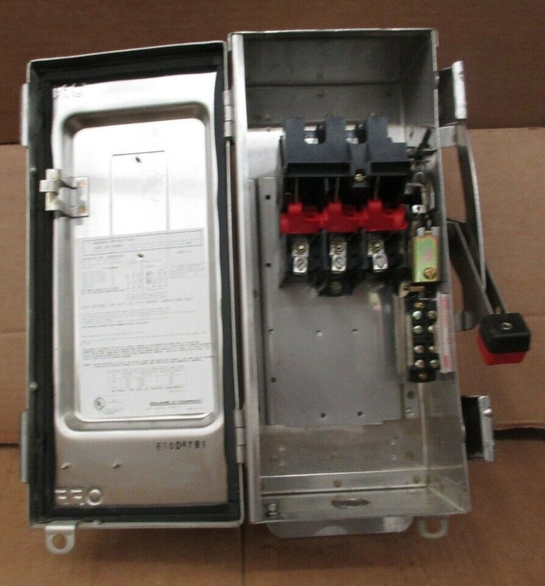 Square D HU361DSEI Heavy Duty Safety Switch 30 Amp 600VAC STAINLESS STEEL Series E1 - Image 2 of 3