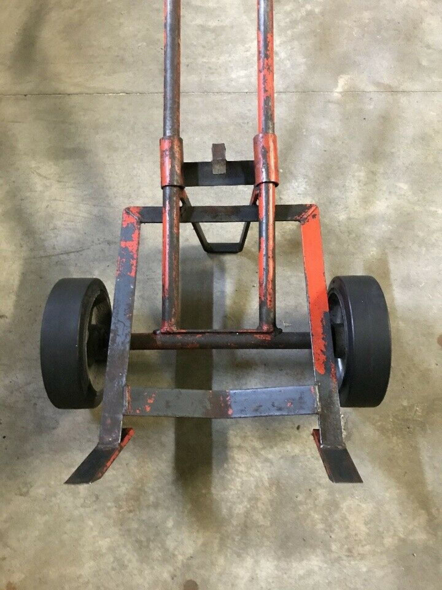 Barrel Hand truck - Image 2 of 3