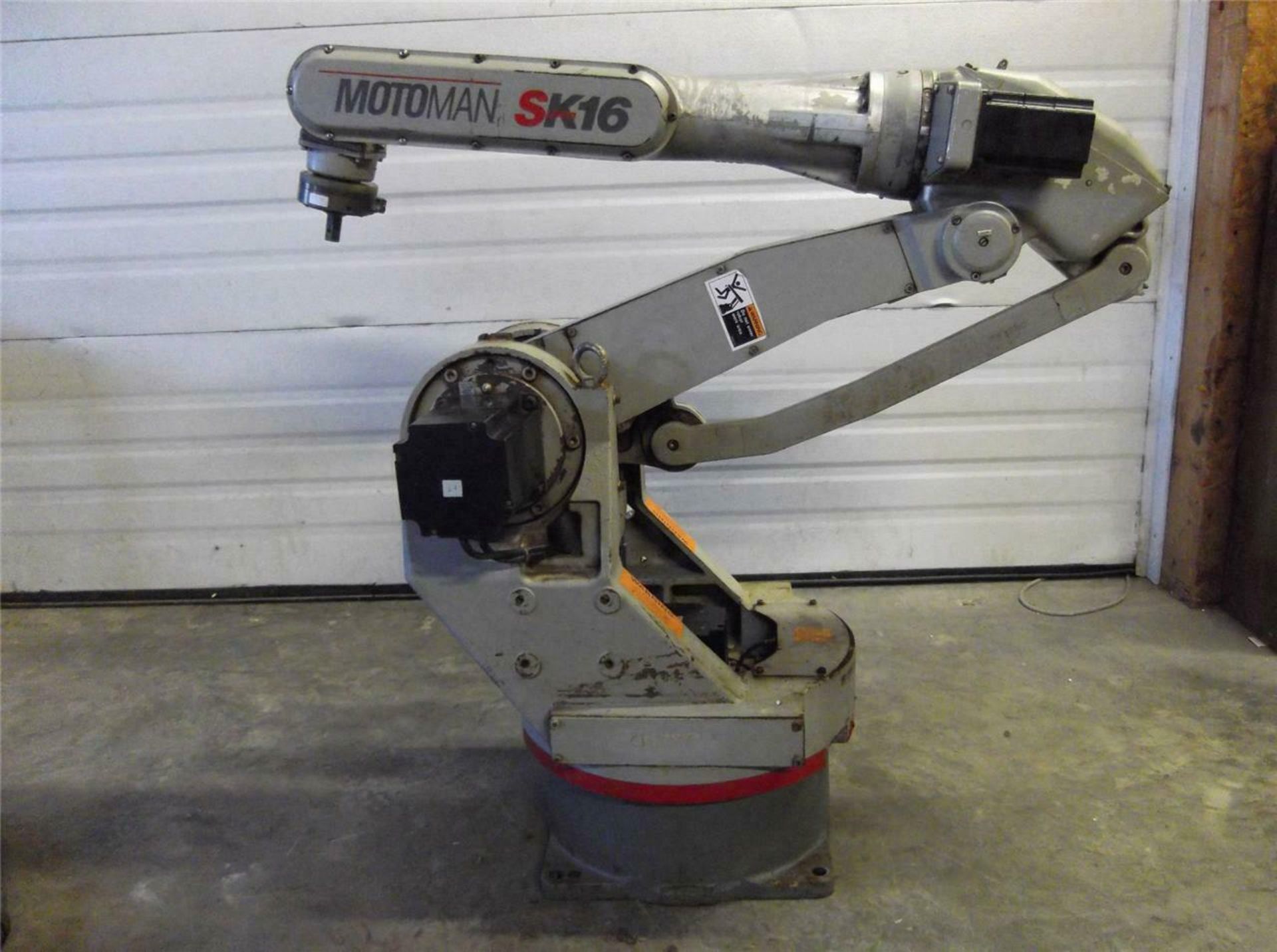 Motoman SK16 Robot, 6 Axis, 16 KG Payload, 1,555 mm Reach - Image 2 of 7