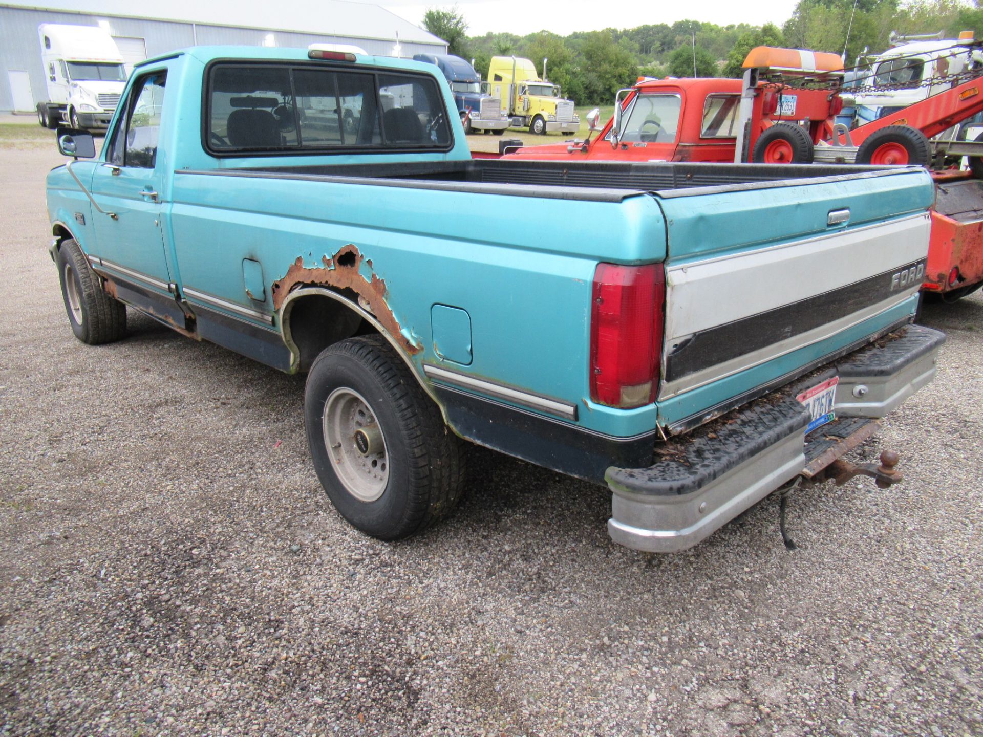 1995 Ford F-150 XLT Pickup Truck, 8' Bed, PW, PL, Auto Cruise, AC, AM/FM, Cassette, Dual Fuel Tanks, - Image 4 of 20