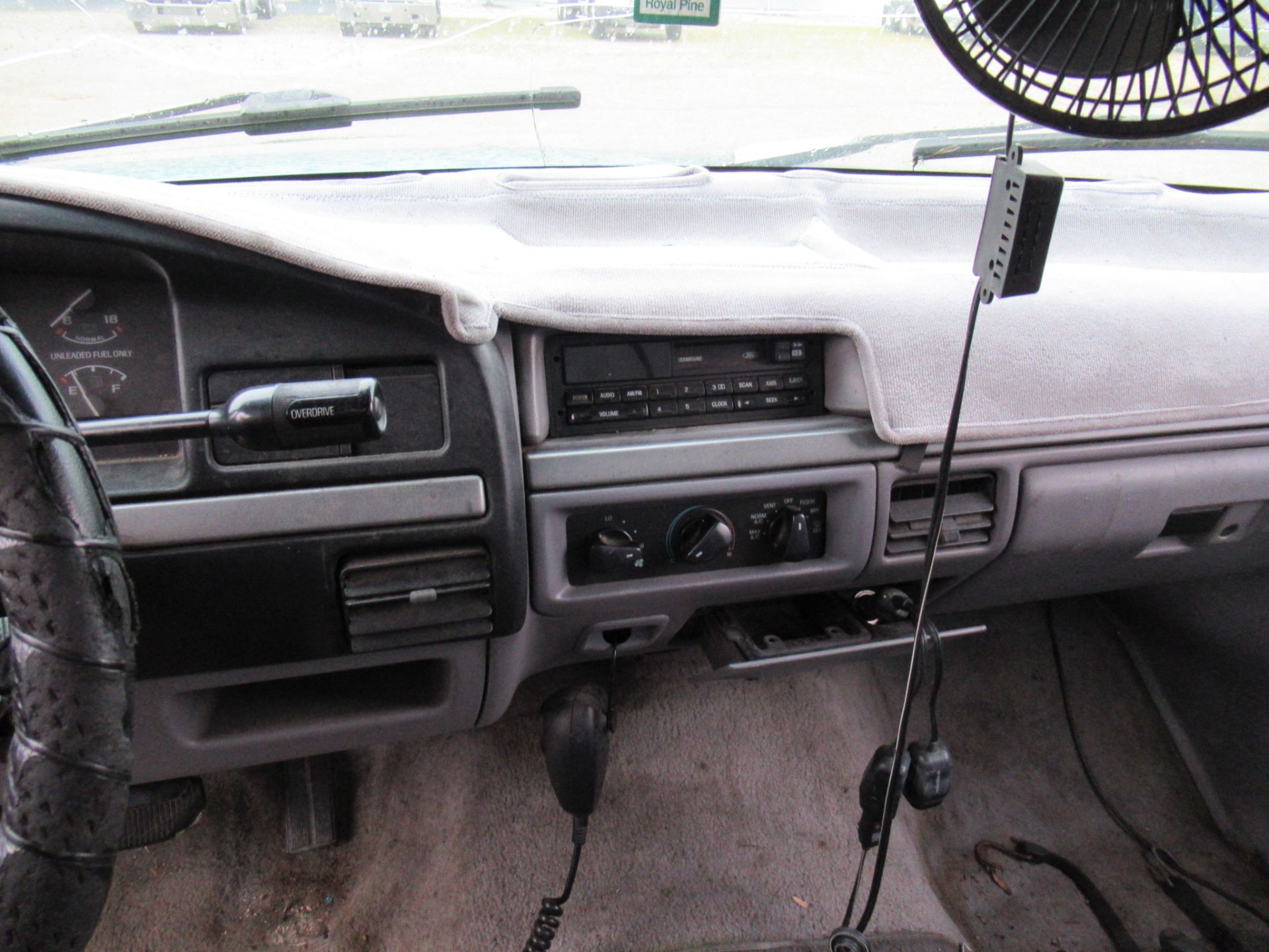 1995 Ford F-150 XLT Pickup Truck, 8' Bed, PW, PL, Auto Cruise, AC, AM/FM, Cassette, Dual Fuel Tanks, - Image 17 of 20