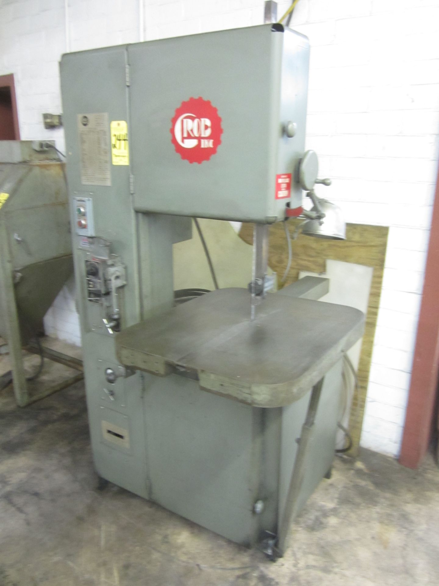 Grob Model 4V-18 Vertical Band Saw, s/n 4623, 18", Blade Welder