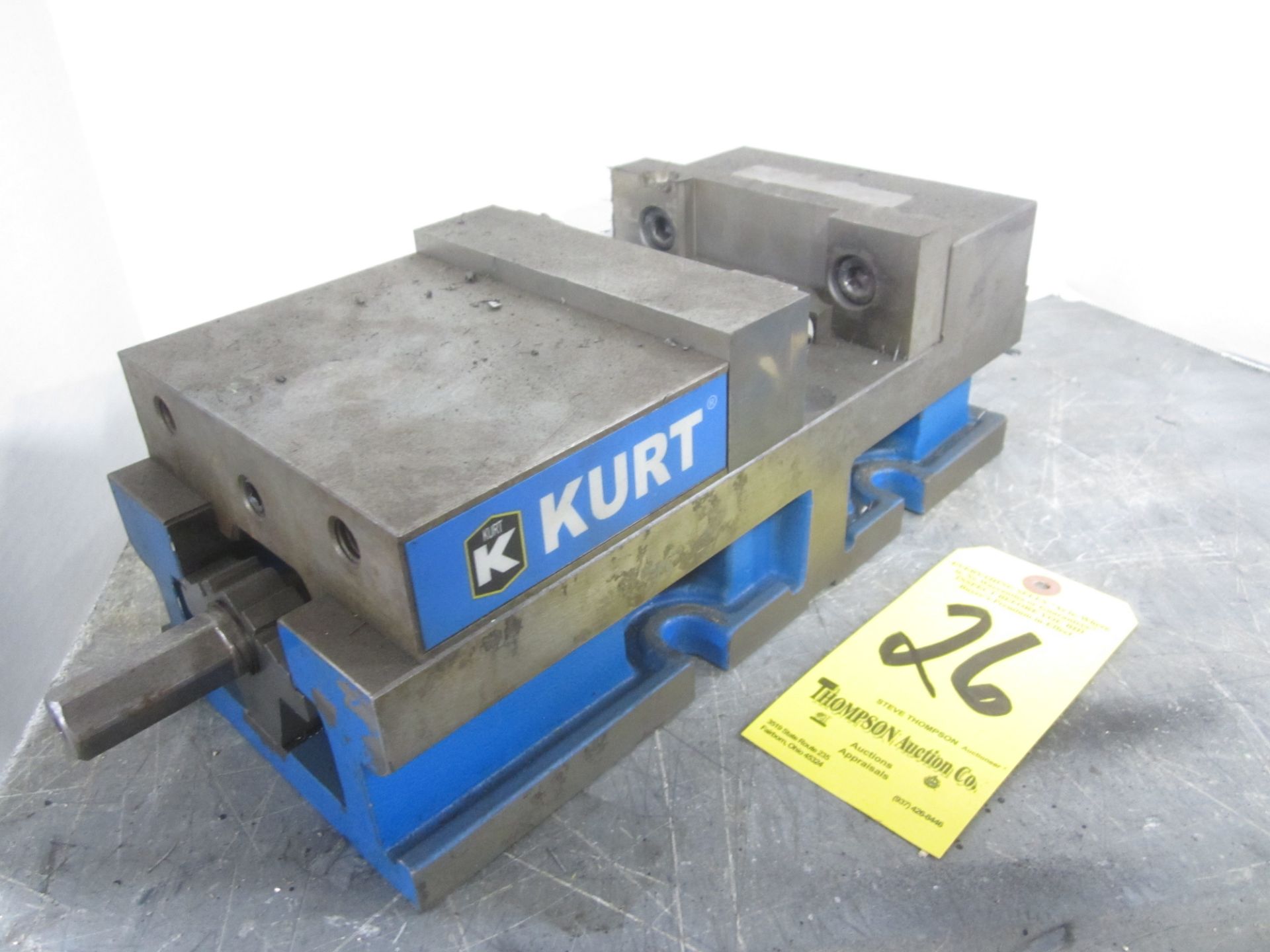 Kurt 3620V 6" Mill Vise